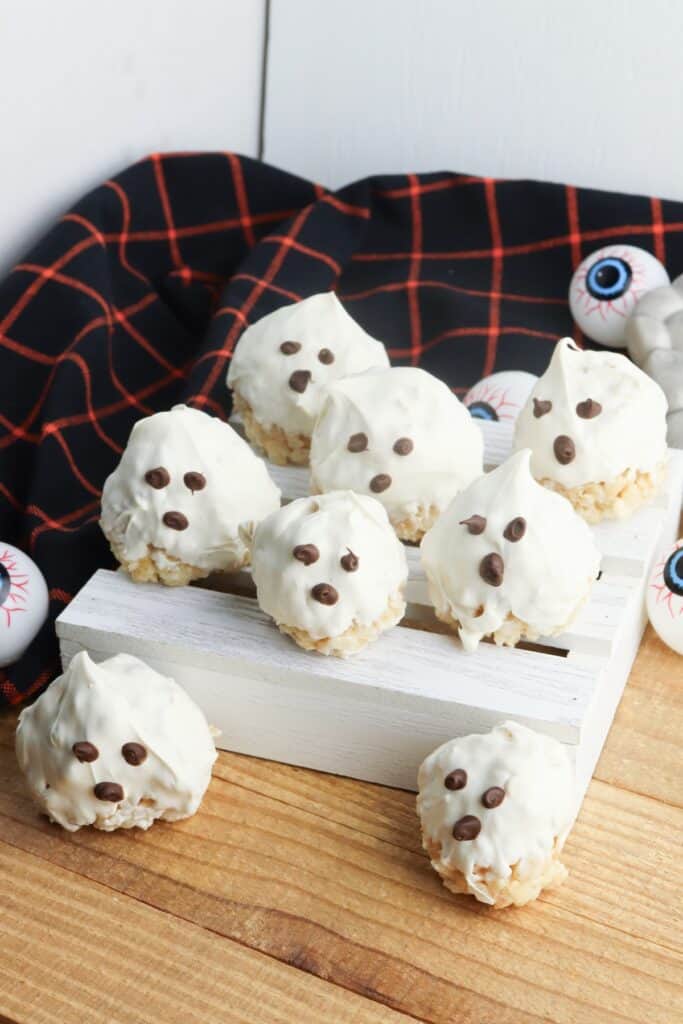 Ghost Rice Krispie Treats